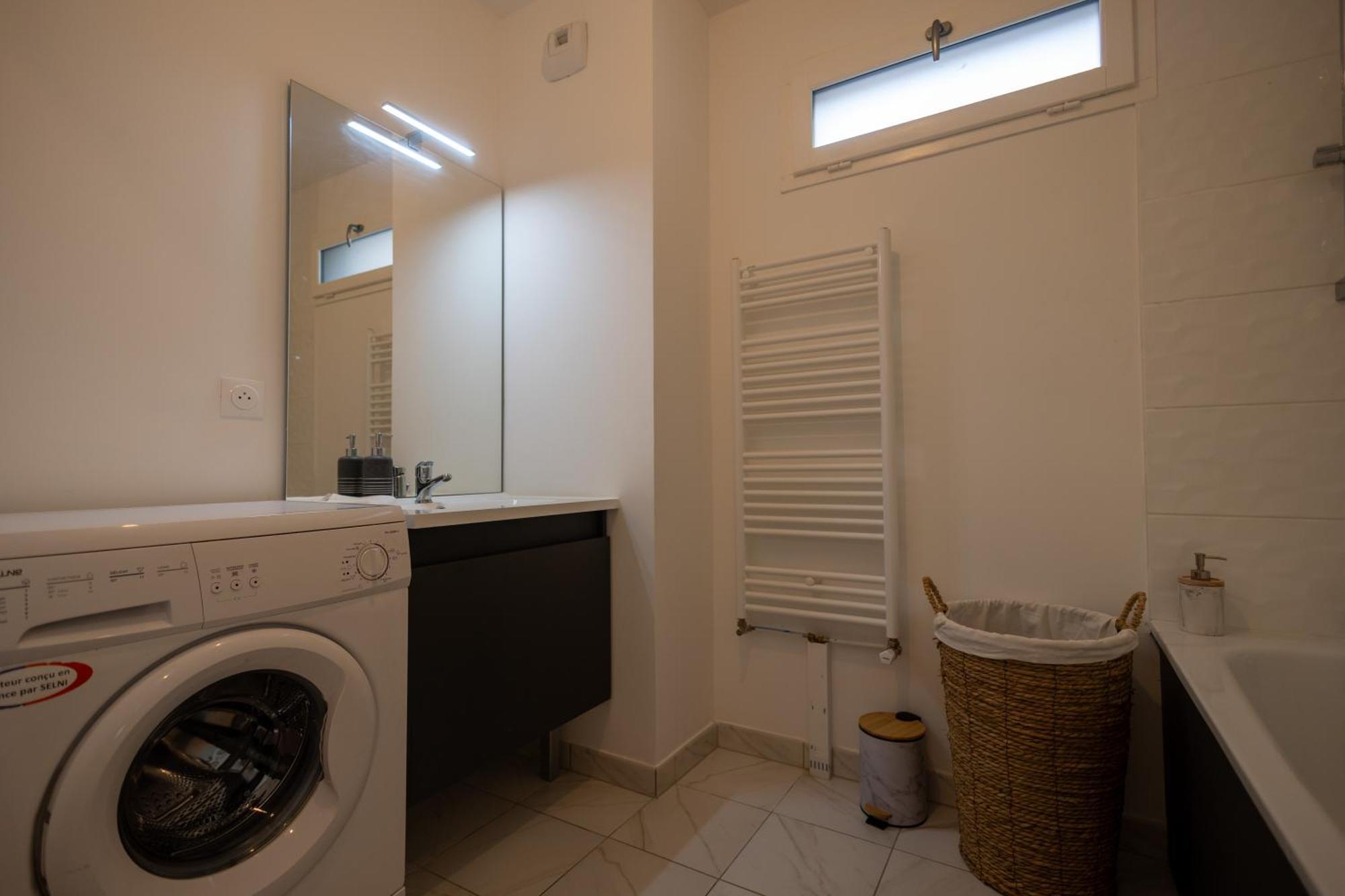 Duplex Complet - Proche Dysney Land Paris Apartman Bussy-Saint-Georges Kültér fotó